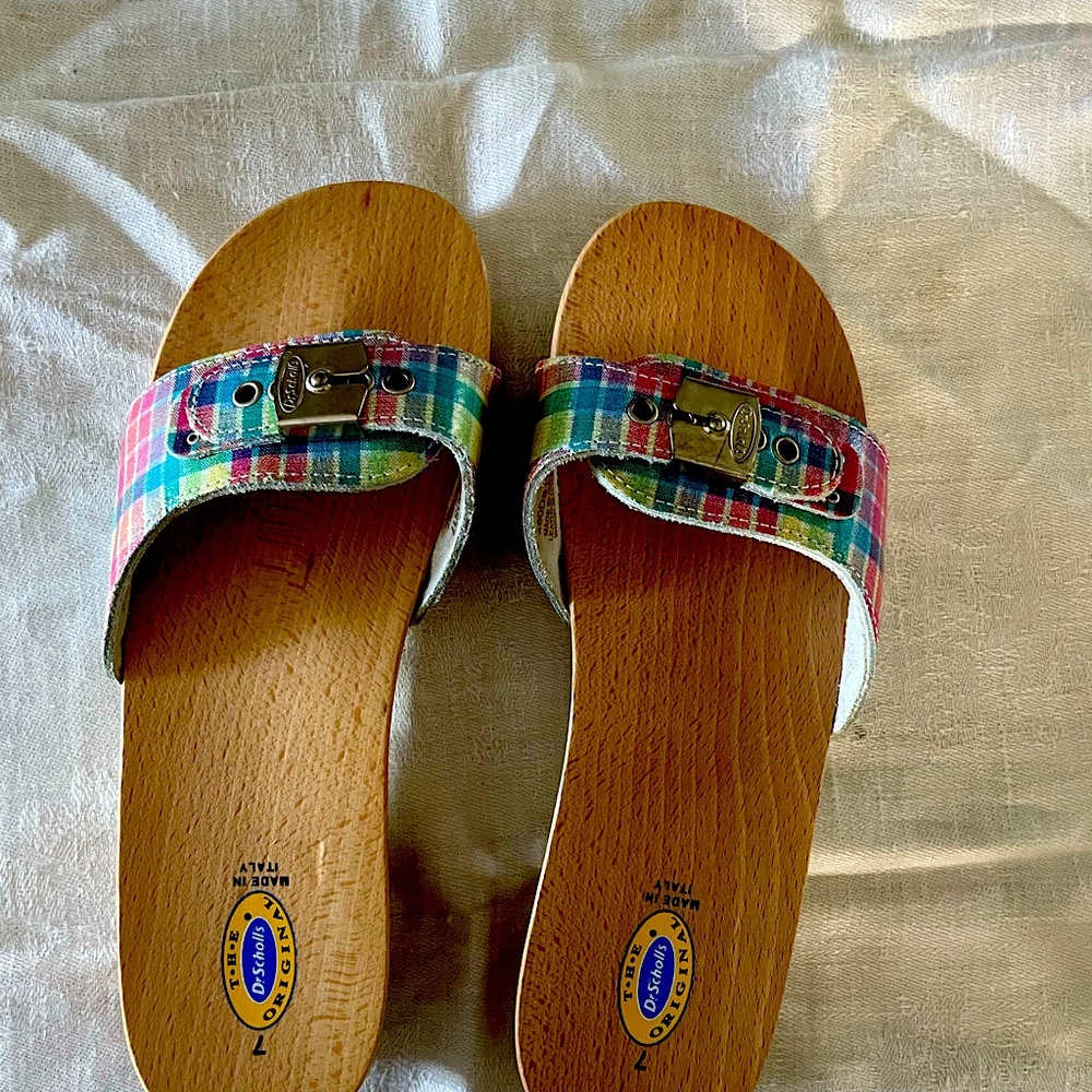 Dr. Scholl’s exercise sandals